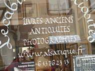 Pâtisserie Du Musée outside