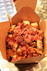 Smoke's Poutinerie food