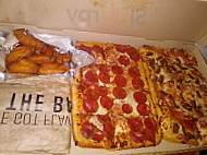 Pizza Hut food