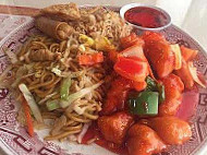 Hings Chinese Cuisine food