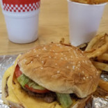 Five Guys Cibo