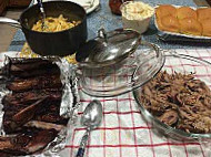 Dan's Backyard Bbq food