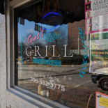Guss's Grill Esterno