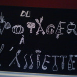 Au Garde Manger Dentro