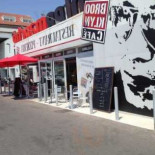 Brooklyn's CafÉ Cibo