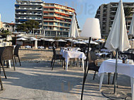 Reve Plage food