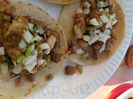 Tacos El Gavilan food