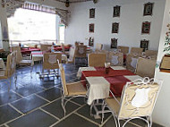 Hari Garh Restaurant food