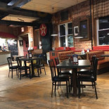 Weeksie's Pizza Dentro