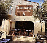 Trattoria Quattro inside