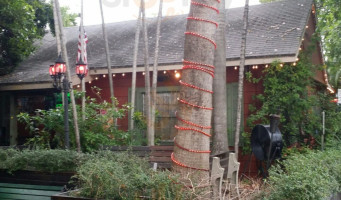 Bougainvillea's Old Florida Tavern outside