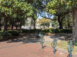 Lafayette Square outside