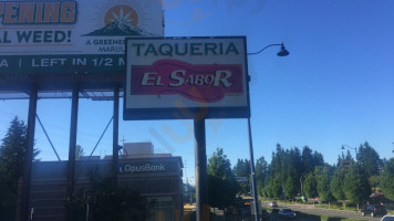 Taqueria El Sabor food