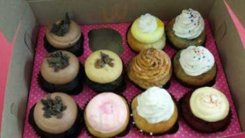 Smallcakes Cupcakery food