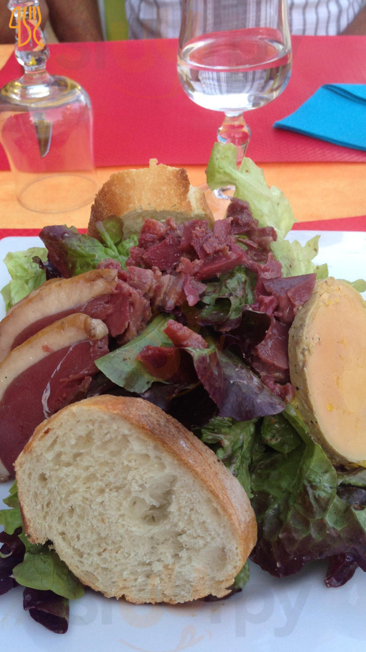 restaurant image
