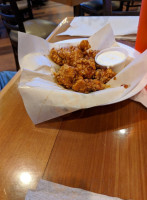 Hooters food