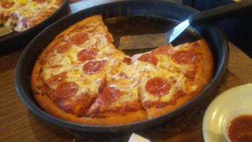 Pizza Hut food