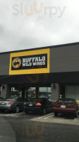 Buffalo Wild Wings outside