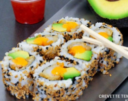 Poke Sushi Bowl food