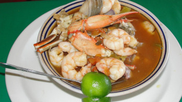 Mariscos El Guero food