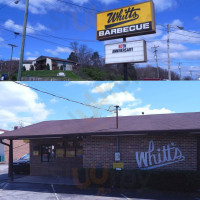 Whitt's Barbecue food