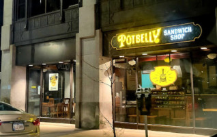 Potbelly Sandwich Shop outside