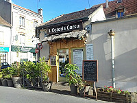 L'osteria Corsu outside