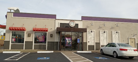 Taco Bell inside