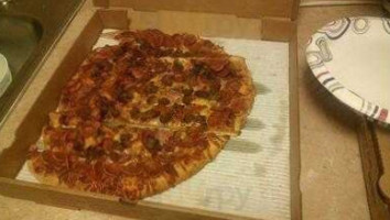 Creno's Pizza food