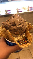 Baskin-robbins food