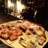 Spaziovino food