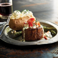 Claim Jumper Northridge food