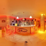 On Cafe Dentro