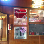 Doe's Place Dentro