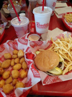 Freddy's Frozen Custard Steakburgers food