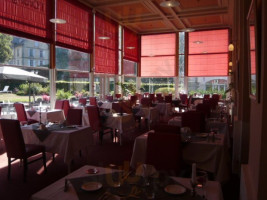 Restaurant l'Orangerie inside