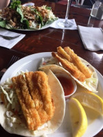 Tidewater Tavern food