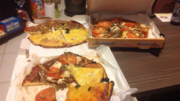 Pizza Verone food