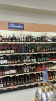 Nh Liquor Wine Outlet outside