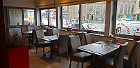 Bistro Balou inside