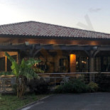 L'eyra Esterno