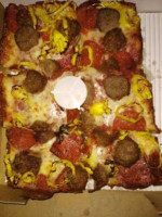 Jet's Pizza food