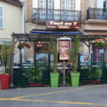 Tout En T Exterior