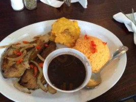 Tortugas Cuban Grill food