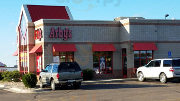 Arby's outside