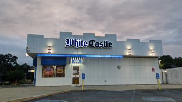 White Castle Indianapolis E 38th St outside