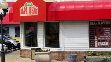 Papa John's Pizza food