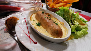 Le Bistrot De Mathilde food