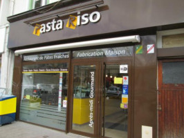 Pasta Riso outside