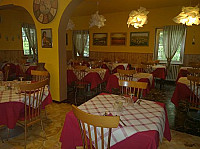 Trattoria Miravalle inside